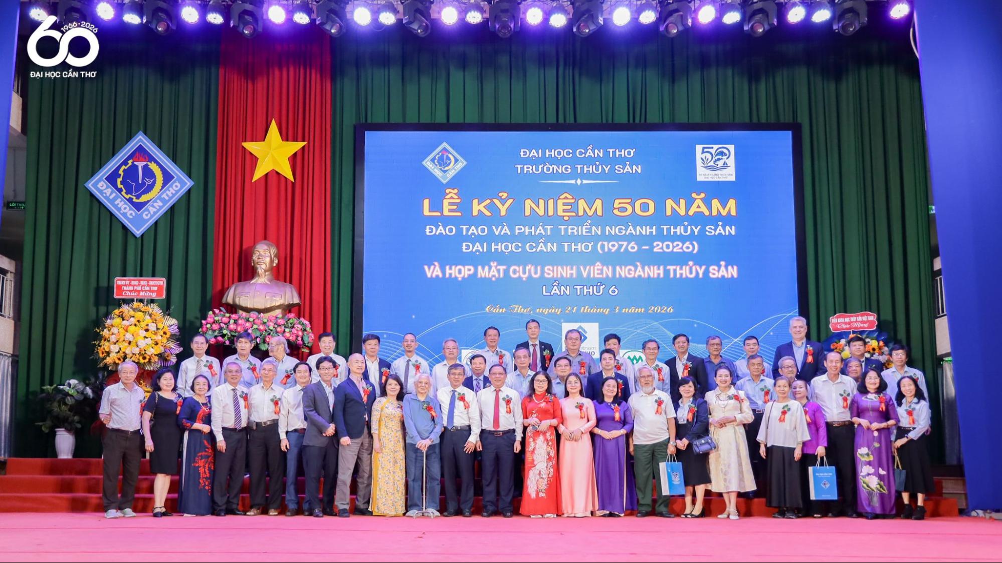 Kỷ niệm 50 năm đào tạo và phát triển ngành…