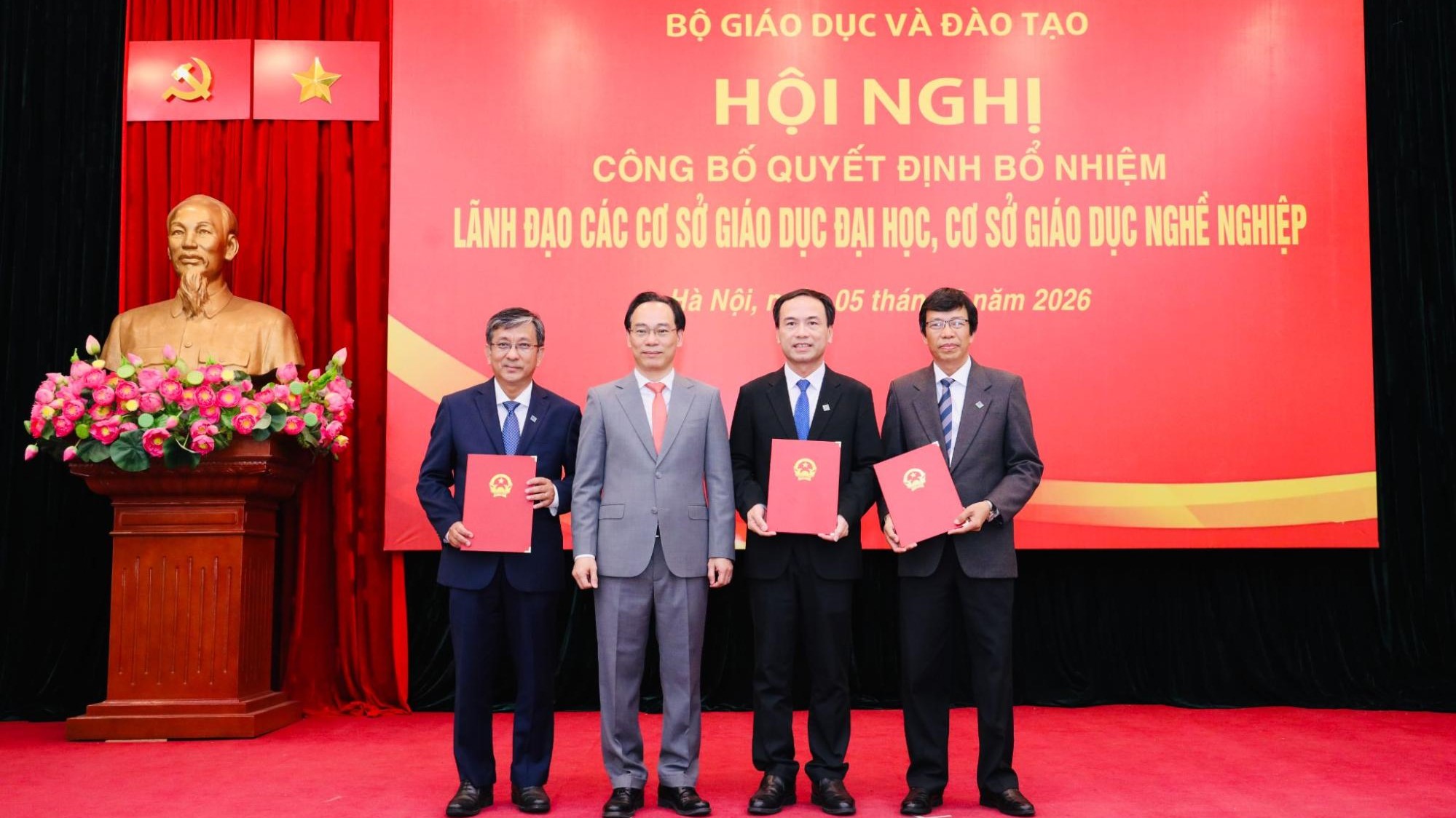 Bộ Giáo dục và Đào tạo công bố quyết định…